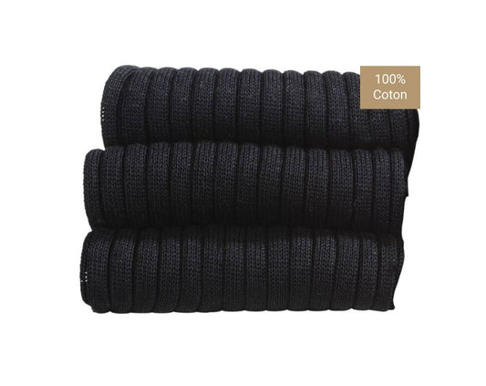 Chaussettes haute noire en fil d’écosse. AZERTI