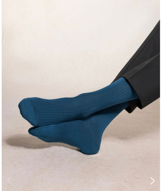 Chaussettes en fil d'écosse : mythes et réalités dévoilés